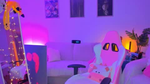 alyssa_smitt online show from September 2025 10:55:01 PM