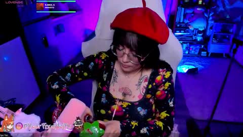 Snapshot of alyssaromanova chatting on October 2025 02:37:02 AM . Monday to Saturday at 10pm and 6am Colombia time online show from October 2025 02:37:02 AM