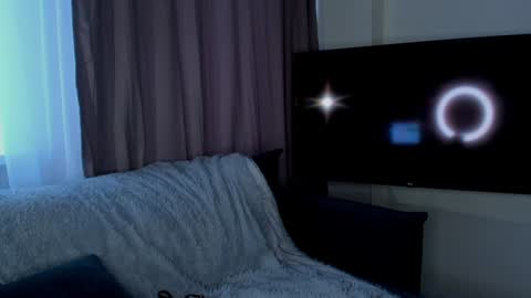 Snapshot of alyssensual chatting on January 2025 08:54:02 AM Alyssa I will be online December 2 at 2000 UTC online show from January 2025 08:54:02 AM