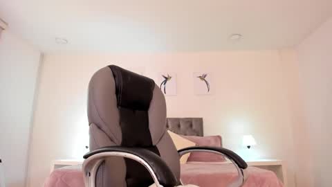 alyssia wolds online show from January 2025 03:40:01 PM