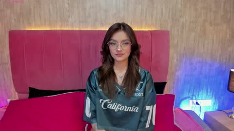 Snapshot of alyy_cut3 chatting on January 2026 07:50:01 PM Alyy online show from January 2026 07:50:01 PM