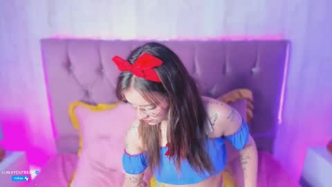 Snapshot of alyy_cut3 chatting on February 2026 08:07:01 PM Alyy online show from February 2026 08:07:01 PM