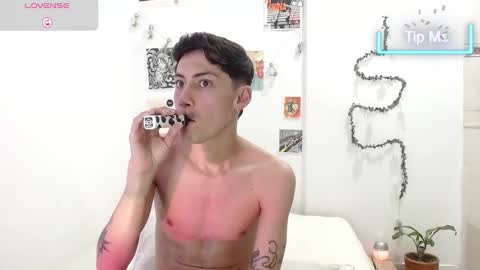 Amad Passer x guests   Independent model online show from January 2025 03:33:01 PM