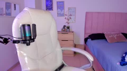 B I A N C A online show from March 2025 06:26:02 AM