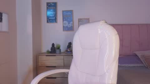 Snapshot of amaia_daniells chatting on November 2025 03:38:02 AM B I A N C A online show from November 2025 03:38:02 AM