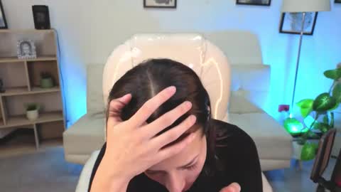 Snapshot of amaia_daniells chatting on February 2026 11:32:02 AM B I A N C A online show from February 2026 11:32:02 AM