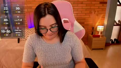 Hi Im AmaiaHelp me reach 100 likes online show from May 2026 04:35:02 PM