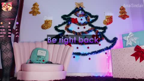 Snapshot of amaisinclair chatting on December 2024 06:03:02 AM Amai Sinclair online show from December 2024 06:03:02 AM