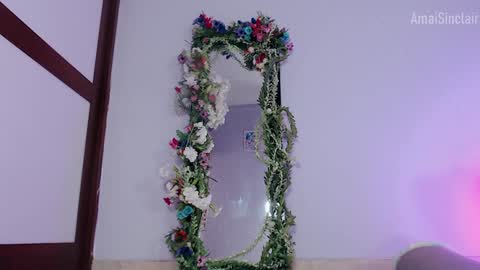 Snapshot of amaisinclair chatting on January 2025 09:08:02 AM Amai Sinclair online show from January 2025 09:08:02 AM