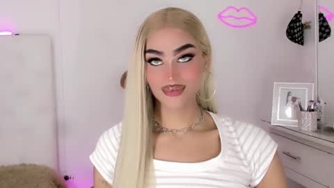 amal_baddel_ online show from February 2026 05:01:02 AM