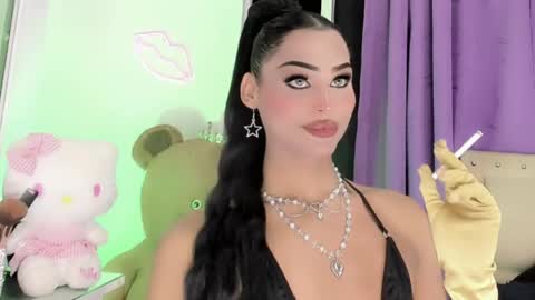 Snapshot of amal_baddel_ chatting on May 2026 10:22:01 AM amal_baddel_ online show from May 2026 10:22:01 AM