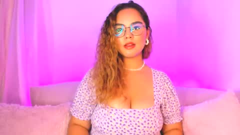 amalia bennet online show from March 2025 09:53:01 PM