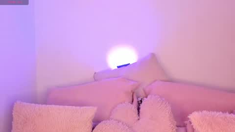 amalia bennet online show from July 2026 03:36:02 PM