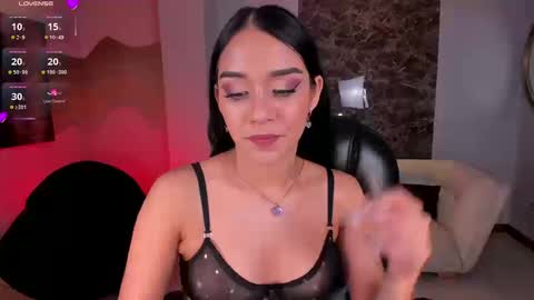 Snapshot of amalia_cruss chatting on September 2025 10:10:02 PM Amalia cruss online show from September 2025 10:10:02 PM