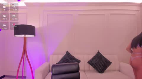 Snapshot of amalia_cruss chatting on September 2025 08:22:02 PM Amalia cruss online show from September 2025 08:22:02 PM