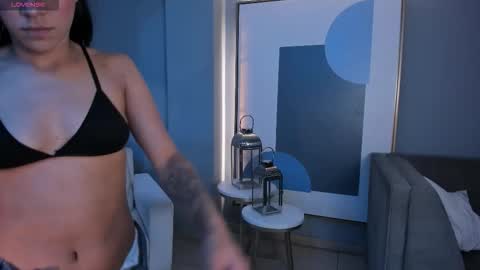 Snapshot of amalia_cruss chatting on November 2025 12:05:01 AM Amalia cruss online show from November 2025 12:05:01 AM