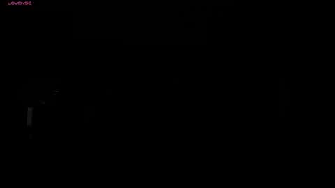 Snapshot of amalia_cruss chatting on December 2025 11:52:01 AM Amalia cruss online show from December 2025 11:52:01 AM