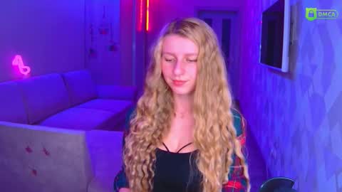 Amalia online show from November 2025 03:37:02 PM