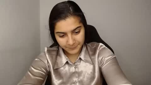 Snapshot of amanda5star chatting on December 2024 12:00:01 PM The queen of the biceps online show from December 2024 12:00:01 PM