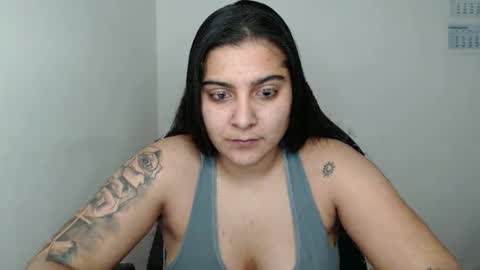 Snapshot of amanda5star chatting on March 2025 10:34:02 PM The queen of the biceps online show from March 2025 10:34:02 PM