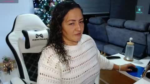 Snapshot of amanda_bella1 chatting on January 2026 02:06:01 AM Amanda online show from January 2026 02:06:01 AM