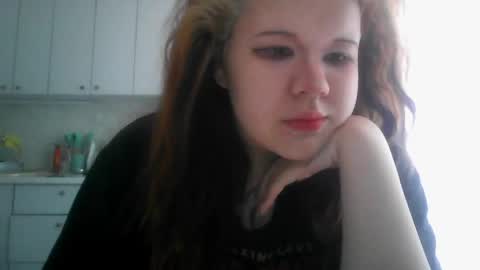 Snapshot of amanda_mia chatting on May 2026 08:09:02 AM amanda_mia online show from May 2026 08:09:02 AM