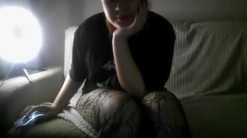 Snapshot of amanda_mia chatting on June 2026 10:37:01 PM amanda_mia online show from June 2026 10:37:01 PM