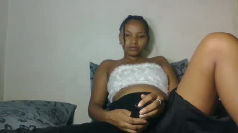 amandaaa25 online show from September 2025 12:43:01 PM