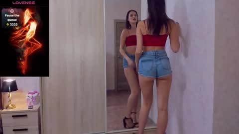 AmandaAir online show from September 2025 05:04:02 PM