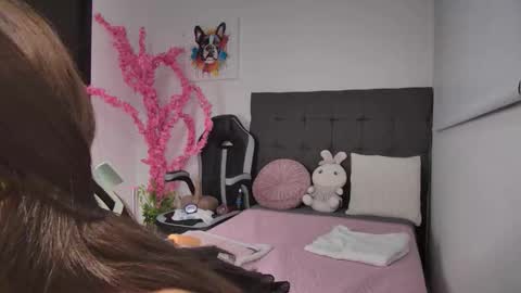 Snapshot of amandabrooks_18 chatting on October 2025 02:29:01 AM Amanda online show from October 2025 02:29:01 AM