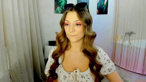 amandagracy_1 online show from April 2026 11:27:01 AM