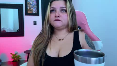 Amandha online show from May 2026 04:11:02 PM