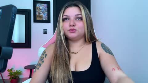 Amandha online show from May 2026 12:12:01 PM