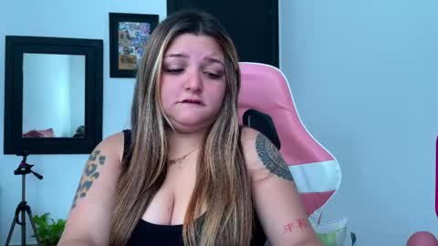 Amandha online show from May 2026 12:13:01 PM
