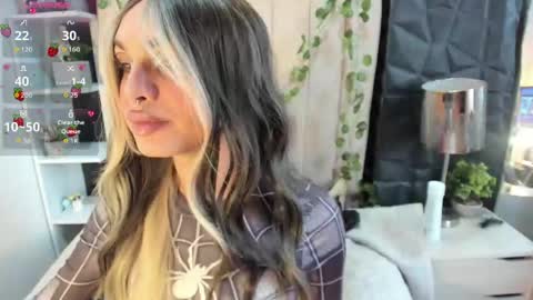 Snapshot of amapola_hs chatting on April 2026 10:11:01 PM amapola_hs online show from April 2026 10:11:01 PM