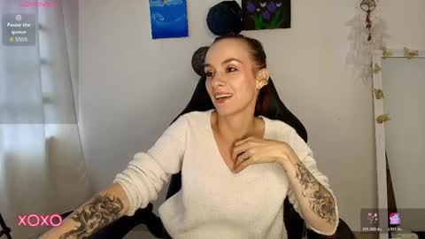 Amara Fey online show from April 2026 09:50:02 PM