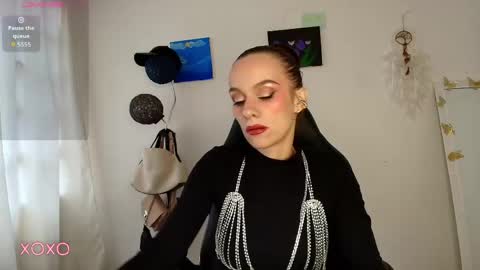 Amara Fey online show from April 2026 09:46:01 PM
