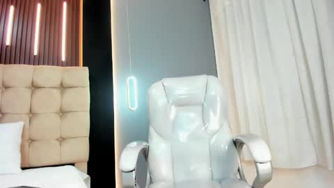     online show from May 2026 02:44:01 PM