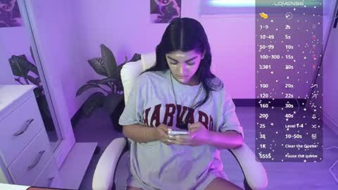 Snapshot of amara_silk chatting on June 2026 10:10:02 PM amara_silk online show from June 2026 10:10:02 PM