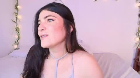 Amara Vega  online show from April 2026 04:16:02 PM