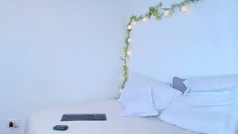 Amara Vega  online show from April 2026 05:30:01 PM