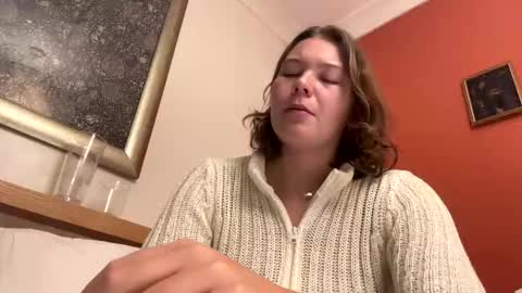 Snapshot of amaraelise chatting on January 2025 11:05:02 PM Amara Elise online show from January 2025 11:05:02 PM