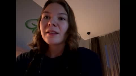 Snapshot of amaraelise chatting on January 2025 04:35:01 PM Amara Elise online show from January 2025 04:35:01 PM
