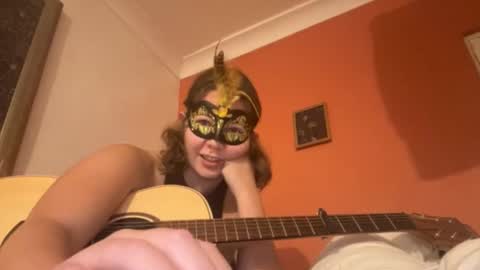 Snapshot of amaraelise chatting on January 2025 05:13:01 PM Amara Elise online show from January 2025 05:13:01 PM