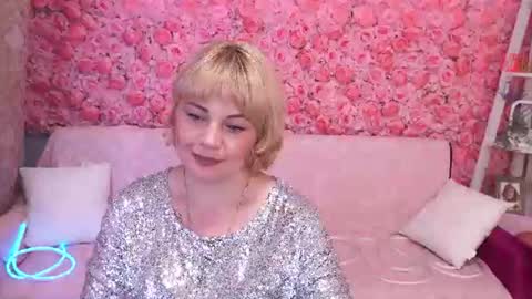 Sofia online show from June 2026 07:02:02 PM