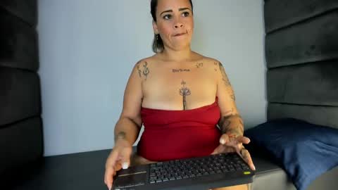 amarantha_hans online show from January 2025 10:39:01 PM