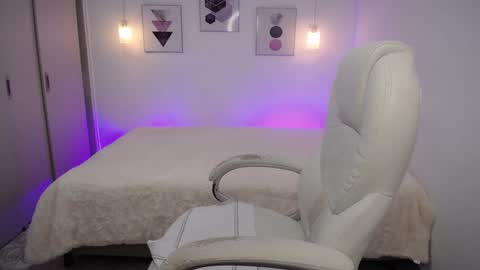 Amarantha online show from December 2024 02:17:02 PM