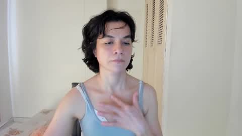 Amarantha online show from December 2025 08:47:02 PM