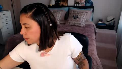 Mila  online show from June 2026 05:33:02 PM