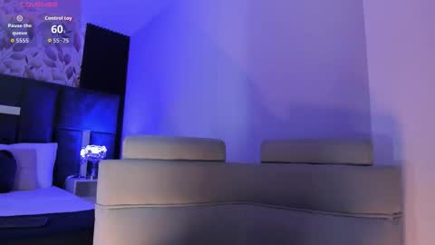 Emily online show from October 2025 11:29:01 AM